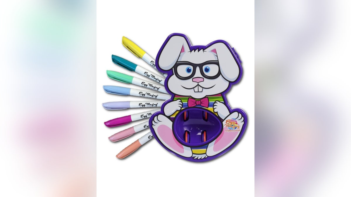 Decorate Easter eggs with ease using this kit. 