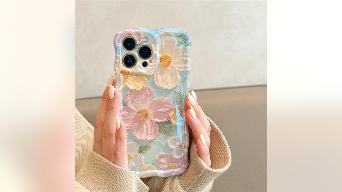 A reliable, decorative case. 