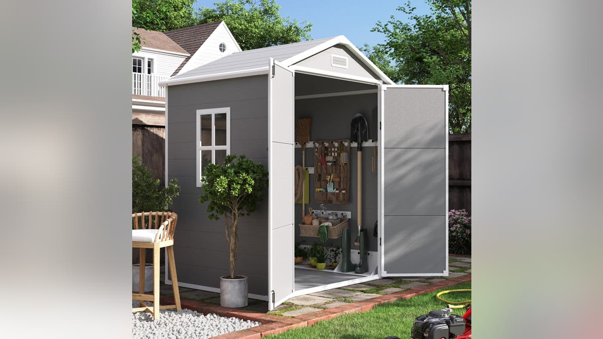 For a cute, small shed, the Udpatio is a prime choice. 