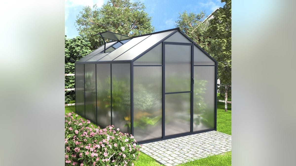 Grow dozens of plants in this well-built greenhouse.
