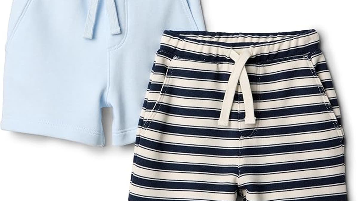 Try these easy-on-and-off knit shorts.