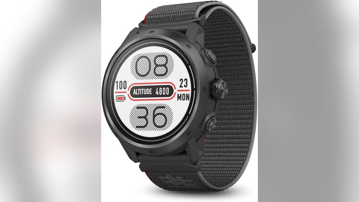 This watch uses a redesigned GPS antenna for improved accuracy.