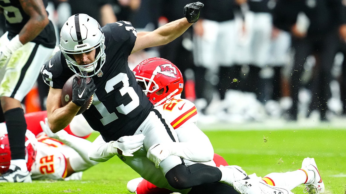 Hunter Renfrow gets tackled