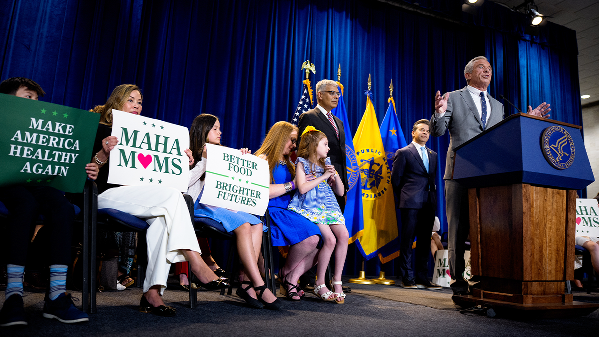 hhs secretary rfk jr
