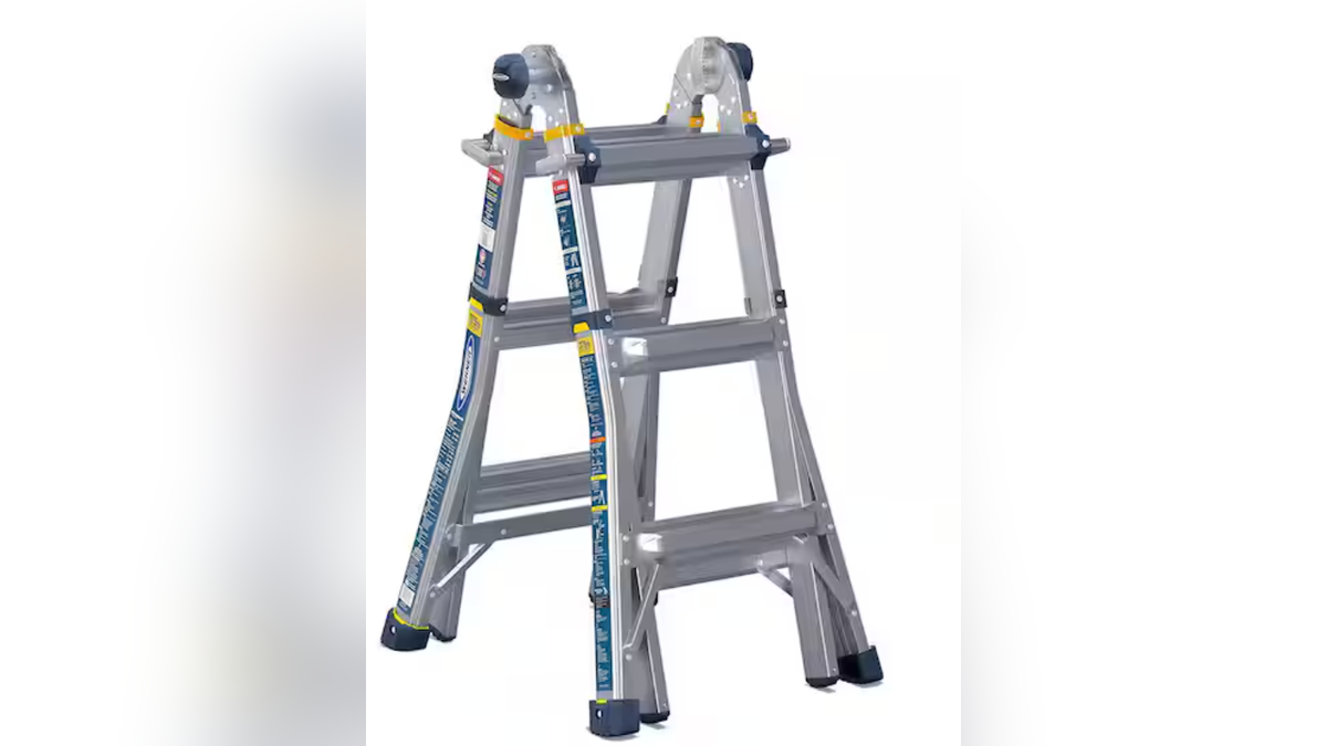 This adjustable telescoping ladder tin beryllium utilized successful 5 different positions.
