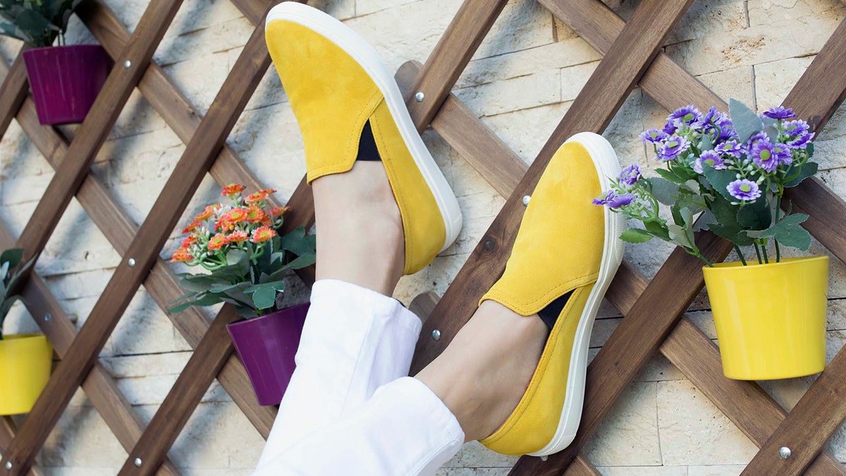 Revamp your footwear postulation for nan summertime pinch these trendy footwear options.