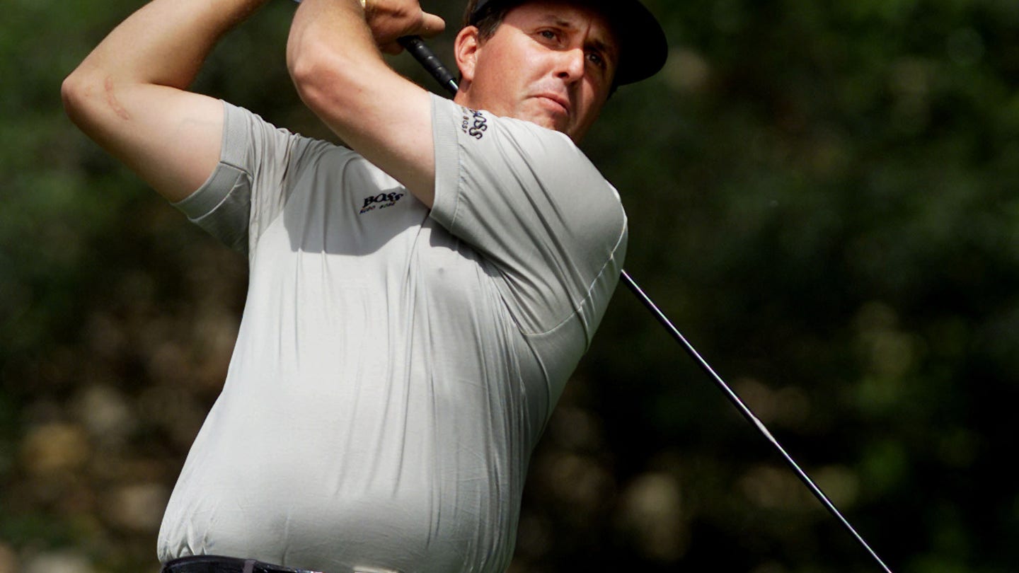 Golf legend Phil Mickelson takes subtle jab at Biden administration in 'No Kings' day post