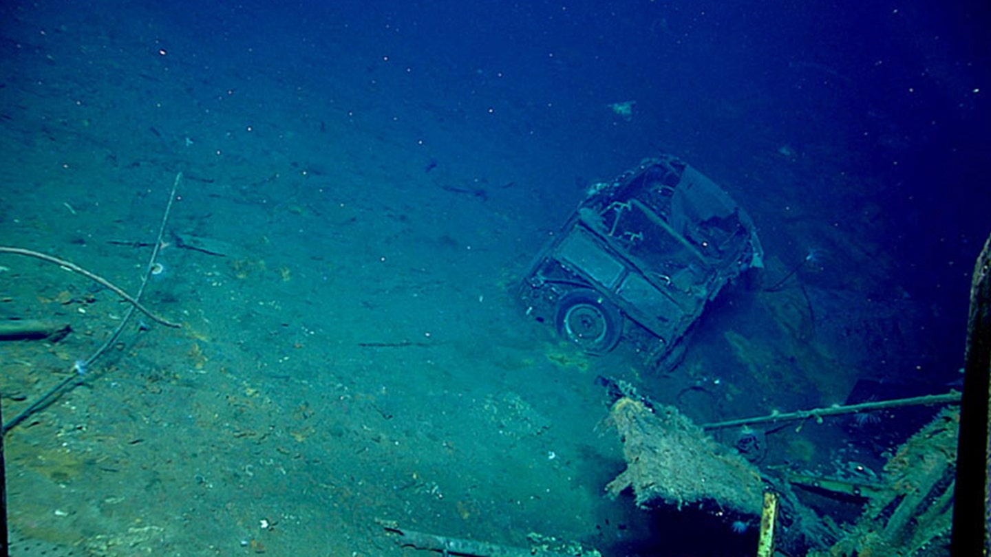 shipwreck vintage ford car