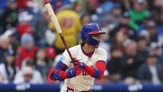 Phillies' Bryson Stott's armband helps reveal gender of a friend's baby during game