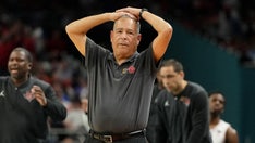 Houston's Kelvin Sampson on final possession in title loss: 'You've gotta get a shot'