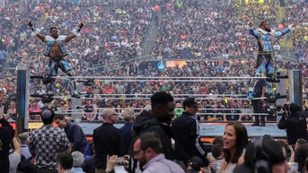 Legendary WWE tag team duo returns to prominence at WrestleMania event - Fox News