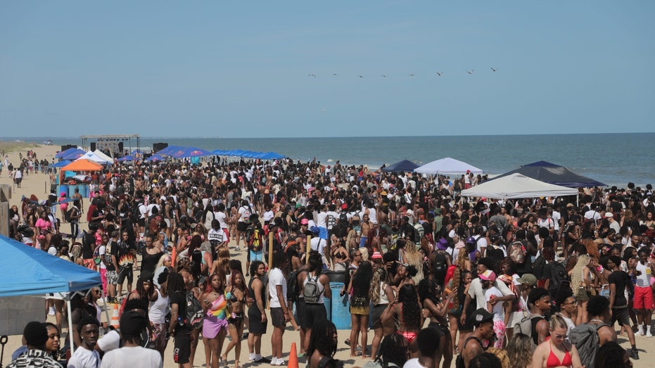 Orange Crush festival returns to Tybee Island as police brace for 50,000 partiers after teen takeover, gunfire