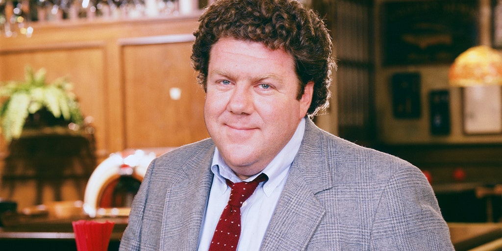 did george wendt smoke cigarettes George Wendt, 'Cheers' star, dead at 76