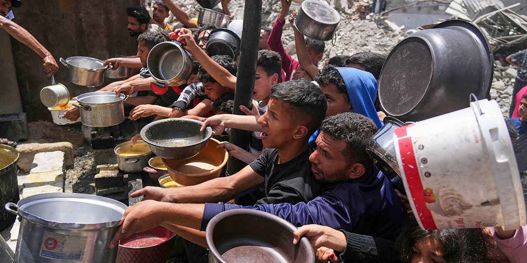 https://a57.foxnews.com/static.foxnews.com/foxnews.com/content/uploads/2025/05/1024/512/gaza-aid.jpg?ve=1&tl=1