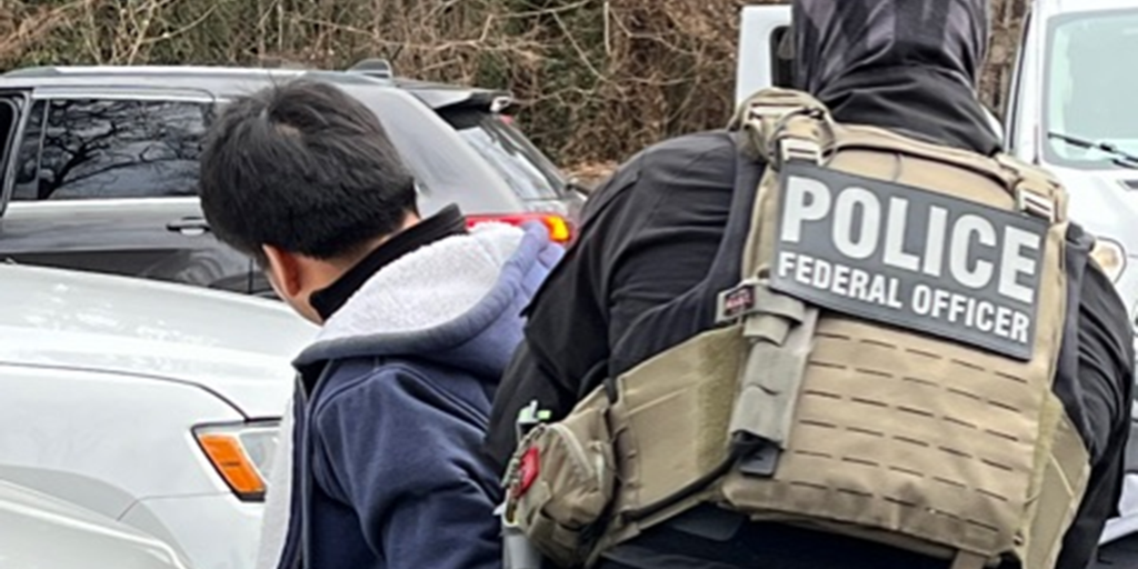 https://a57.foxnews.com/static.foxnews.com/foxnews.com/content/uploads/2025/05/1024/512/ice-arrest-virginia.png?ve=1&tl=1