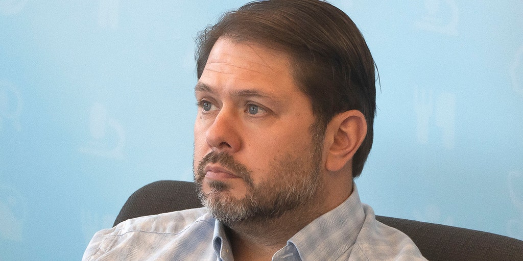 Democrat floats work visa suggestion in response to Trump admin's $1,000 self-deportation offer