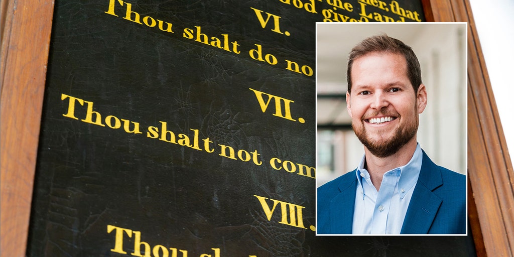 https://a57.foxnews.com/static.foxnews.com/foxnews.com/content/uploads/2025/05/1024/512/texas-ten-commandments.jpg?ve=1&tl=1