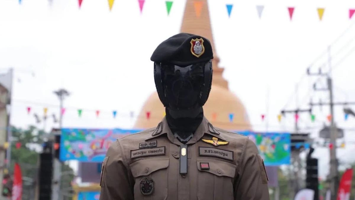 cyborg cop 1