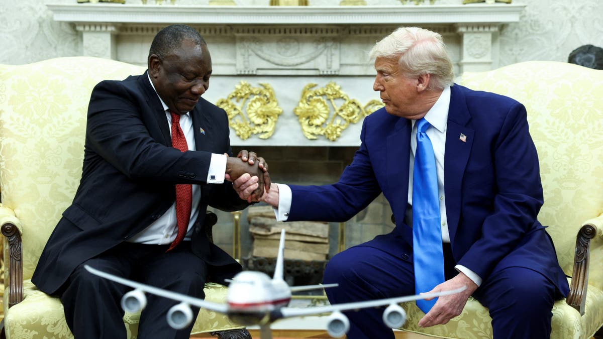 U.S. President Donald Trump meets South African President Cyril Ramaphosa in the Oval Office of the White House in Washington, D.C., U.S., May 21, 2025.