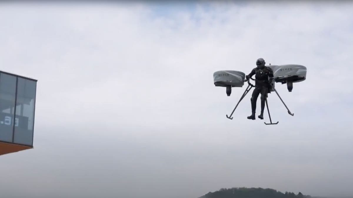 Chinese wearable eVTOL jetpack makes historic first flight
