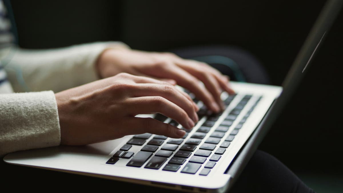 Over 2,800 websites utilized to dispersed AMOS malware