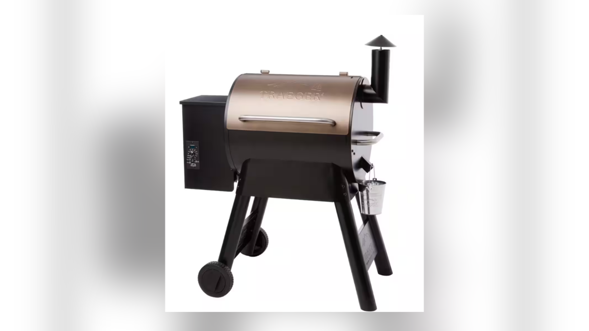 Smoke and grill your foods in one place. 