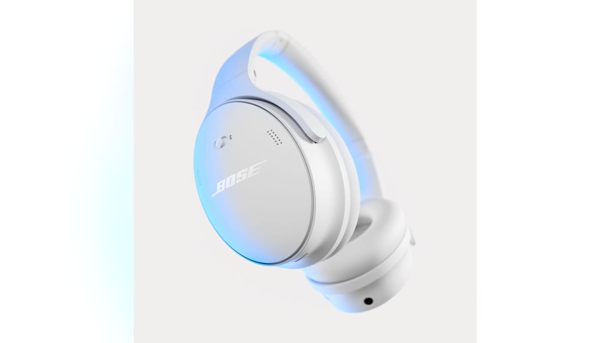 Block out the sound when traveling long distances.?