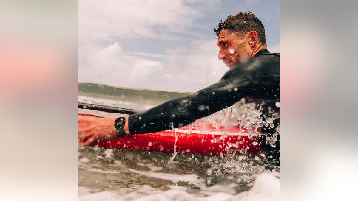 The Apple Watch built for athletes. 