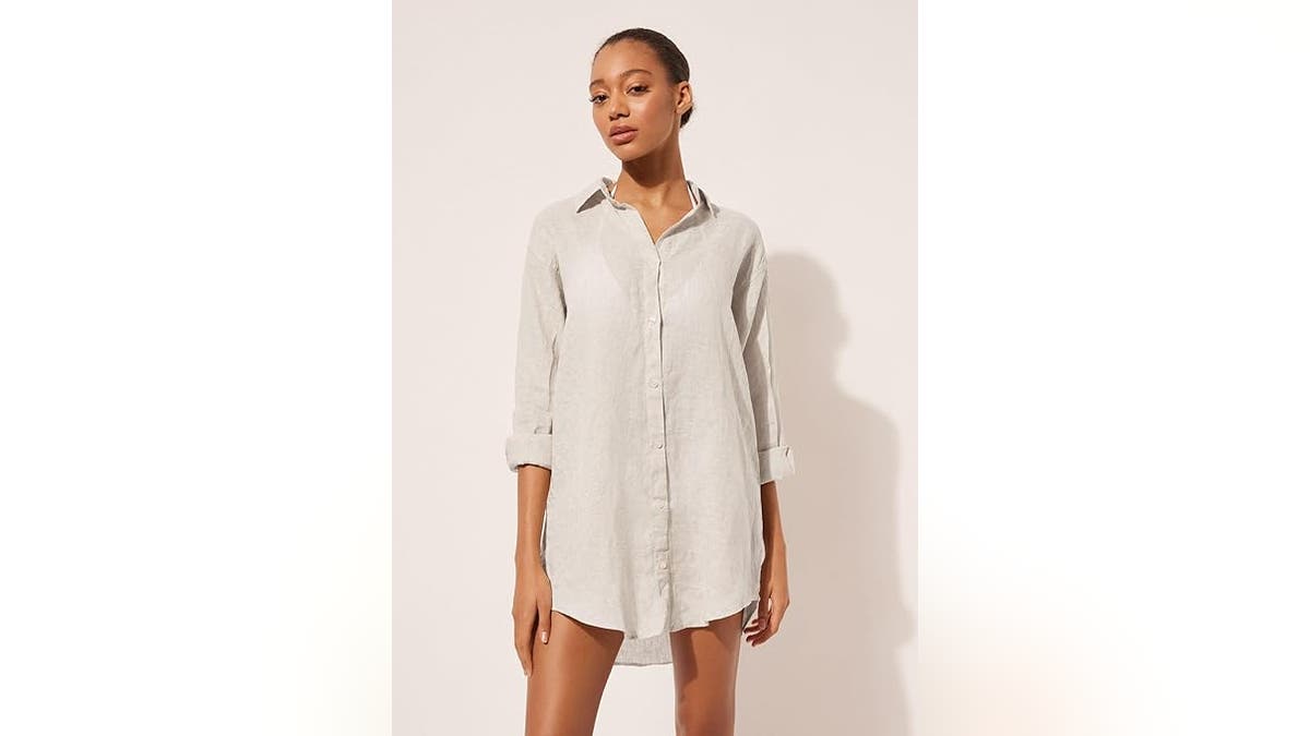 Nothing beats a shirtdress for beachwear. 