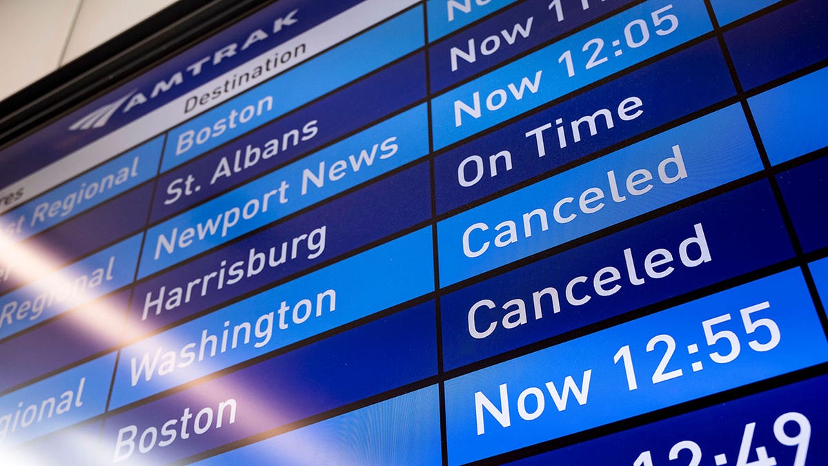 Amtrak schedule board