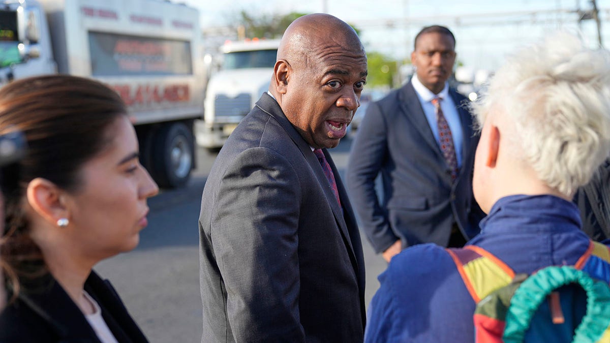 Newark Mayor Ras Baraka speaks to protesters