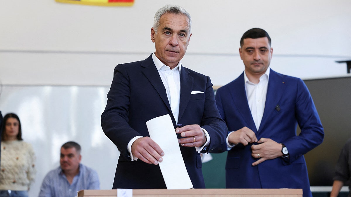 Calin Georgescu votes in presidential election