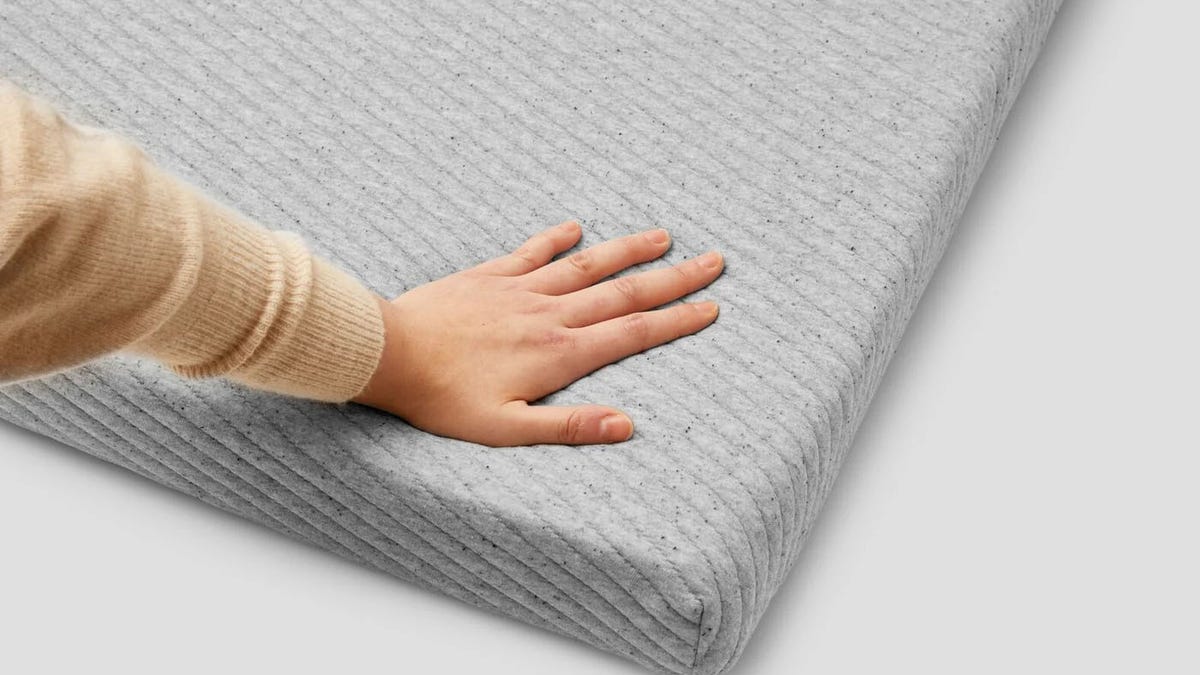 The Casper Comfy Mattress Topper is a two-layer mattress topper.