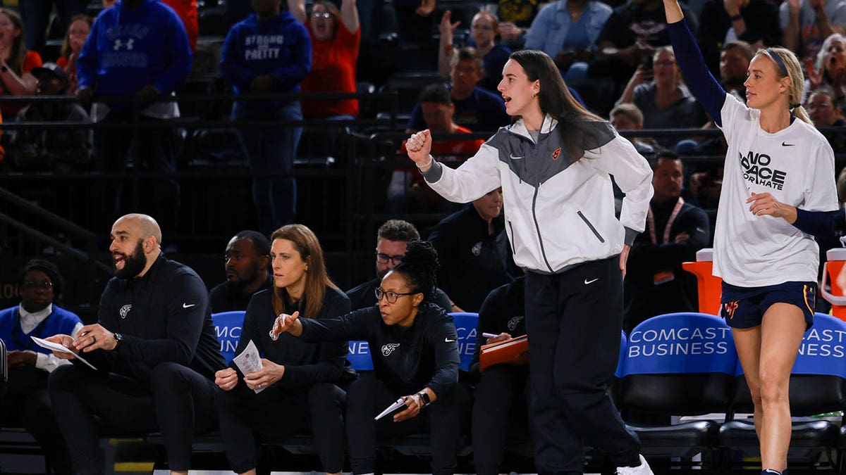 Caitlin Clark on bench