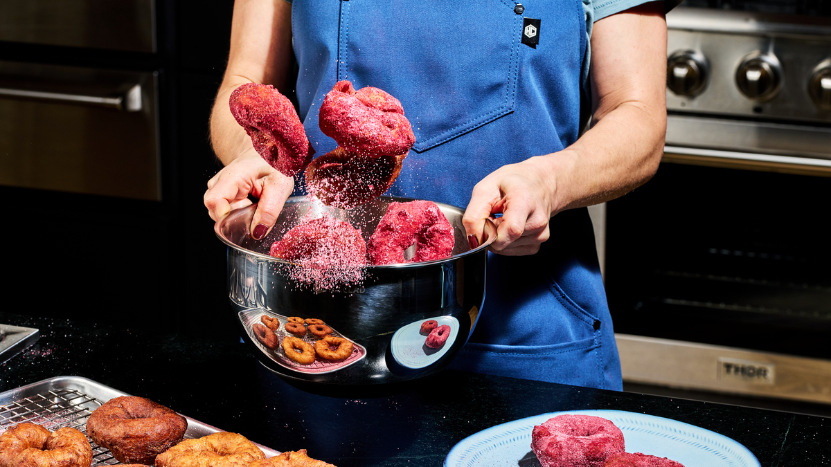 These mixing bowls are durable, easy to clean and have lids included. 