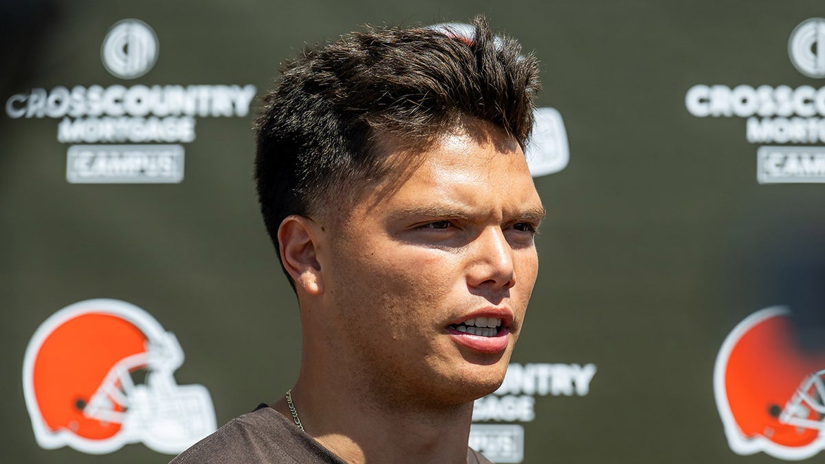 Dillon Gabriel speaks with media