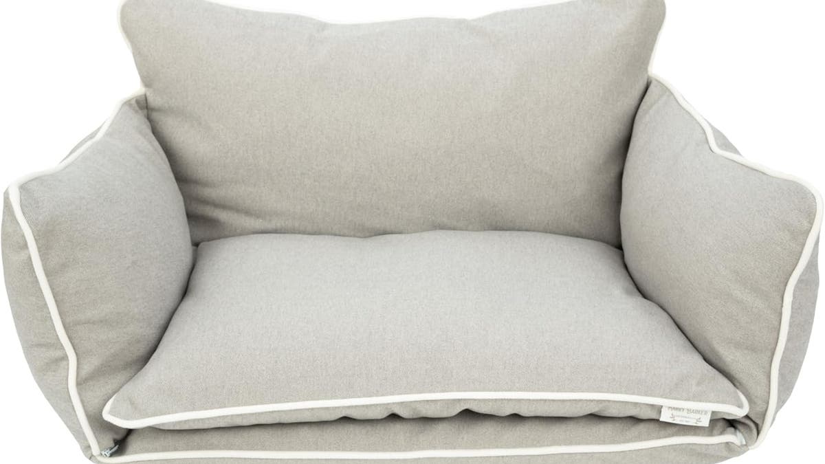 This dog bed blends comfort with style.