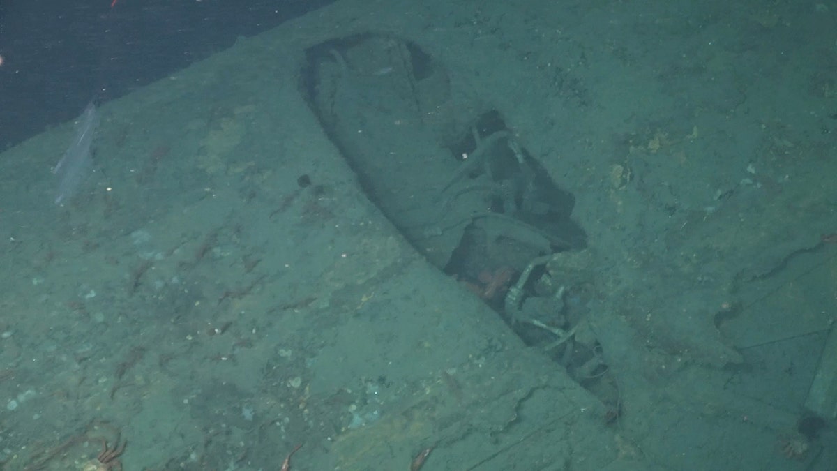 Hole in the hull of USS F-1 caused by a collision with its sister ship, USS F-3.