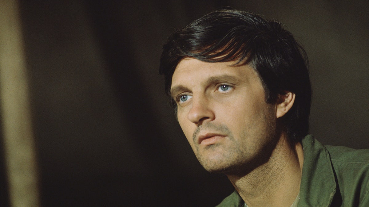 A close-up of Alan Alda as Hawkeye.