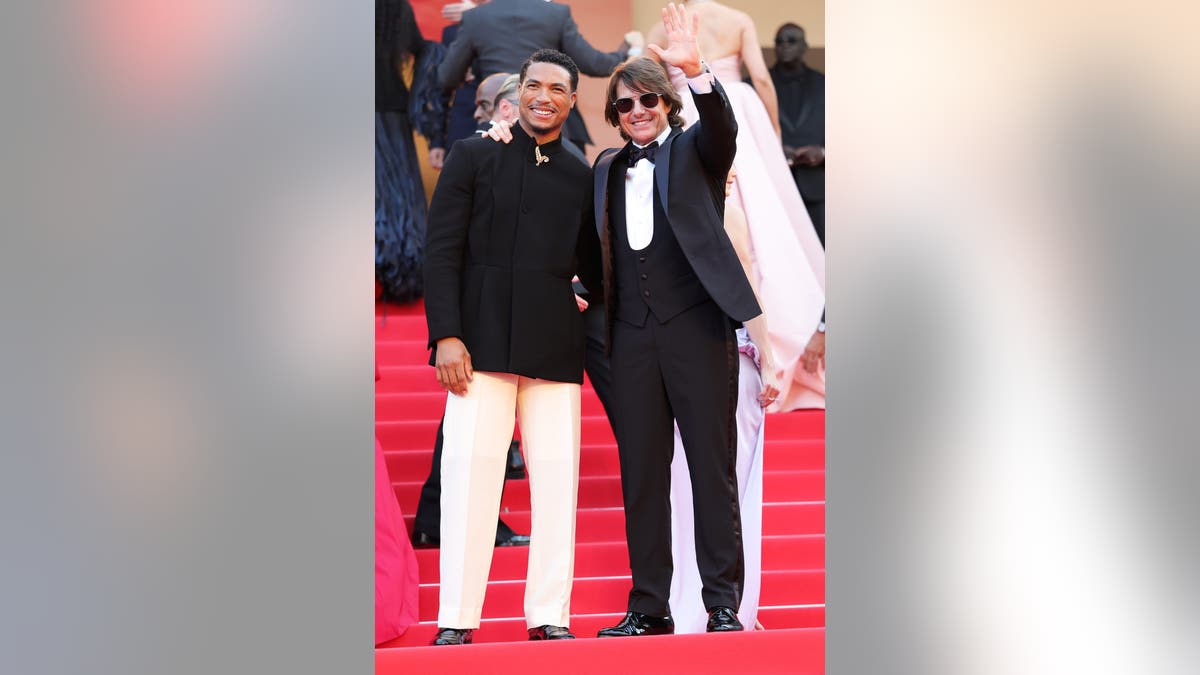 Greg Tarzan Davis and Tom Cruise