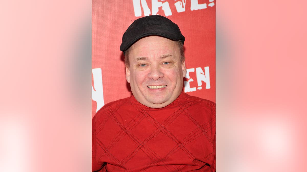 Actor Ed Gale arrives at the premiere of the new movie "crow"held on June 12, 2009 at the Goldson Theater at the School of Television Arts and Sciences in Los Angeles, California.