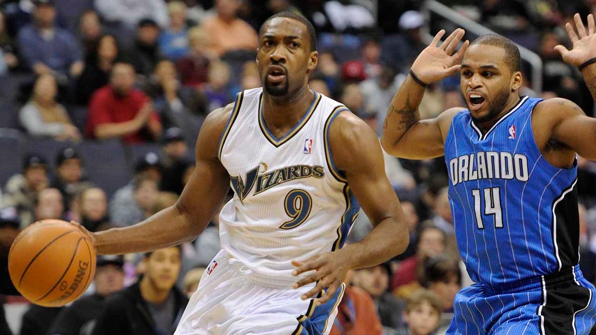 Gilbert Arenas drives