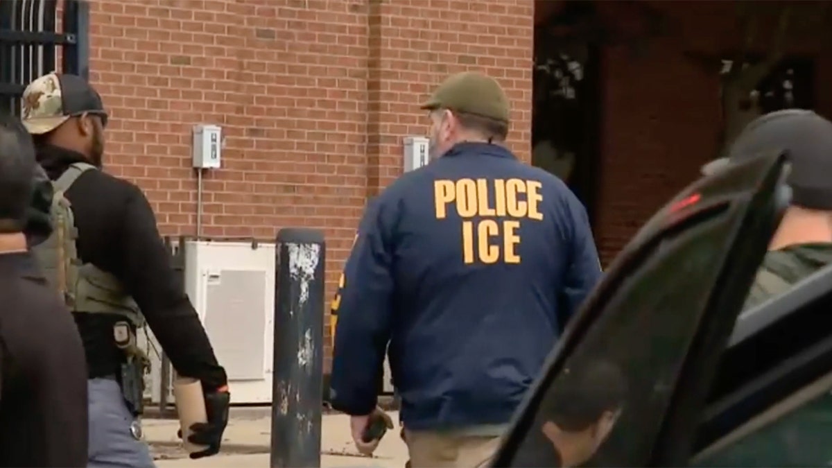 Tennessee troopers, ICE