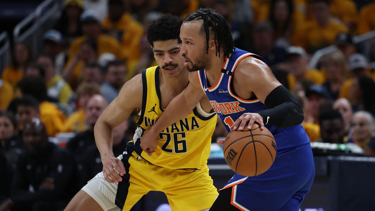 Knicks rally from beat Pacers in Game 3 of the Eastern Conference Finals 4 Jalen Brunson