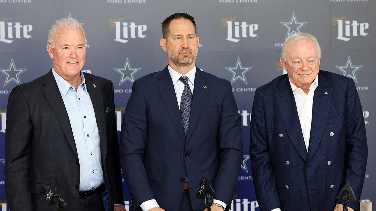 Brian Schottenheimer introduced