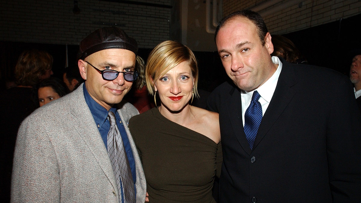 Joe Pantoliano, Edie Falco, & James Gandolfini smile at New York event