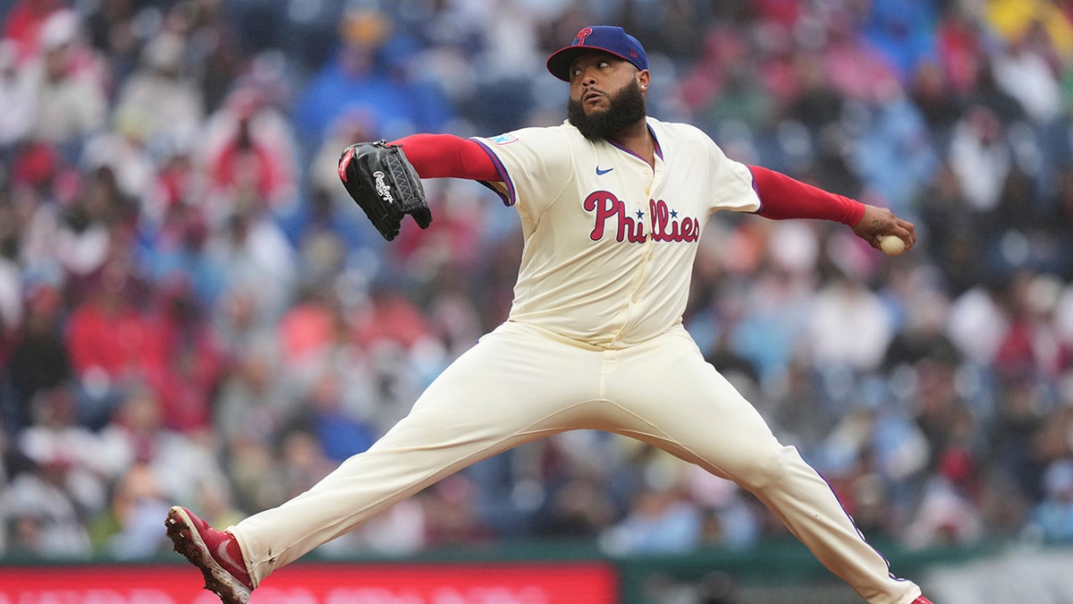 Jose Alvarado vs Cardinals