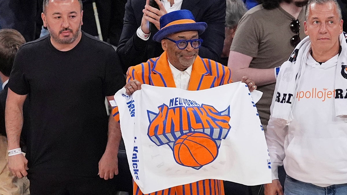 Spike Lee courtside