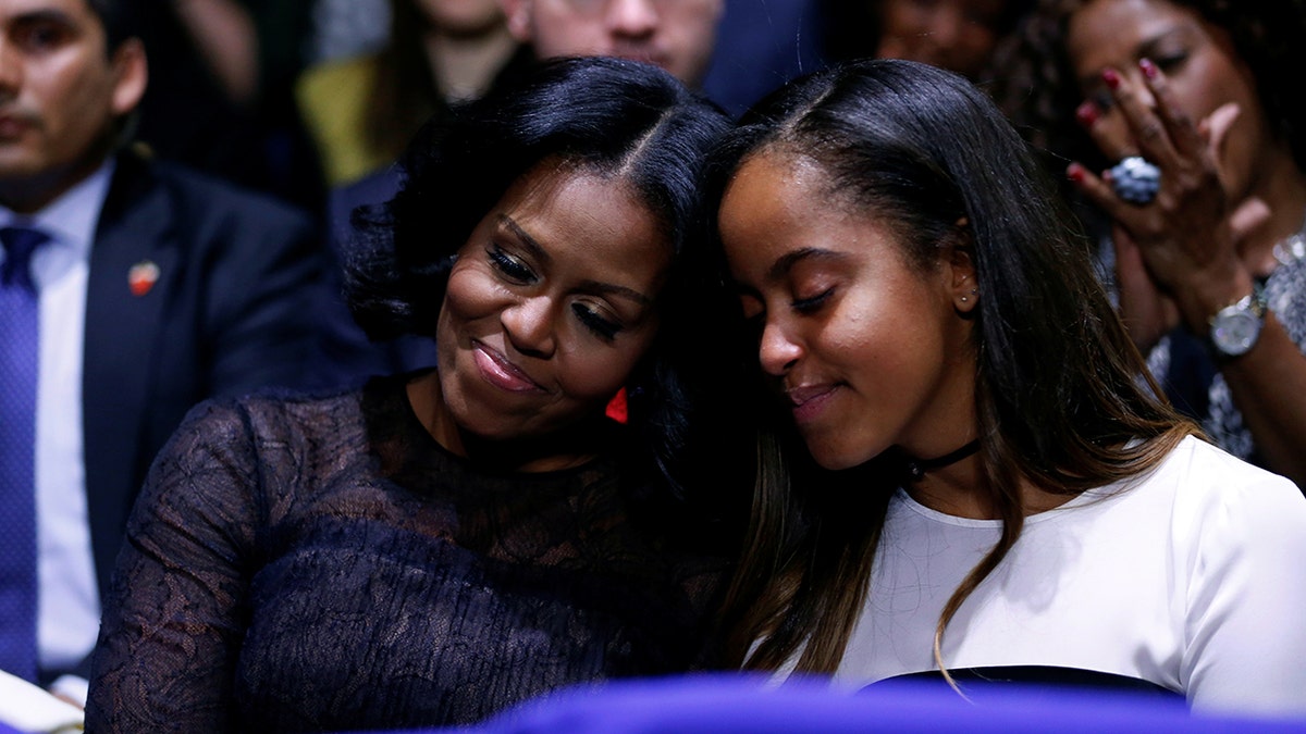Michelle Obama and her daughter Malia