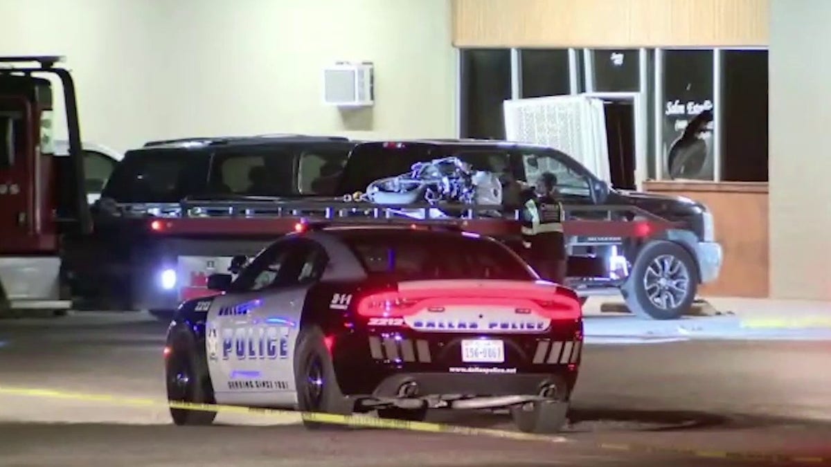 Motorcycle crash in Dallas